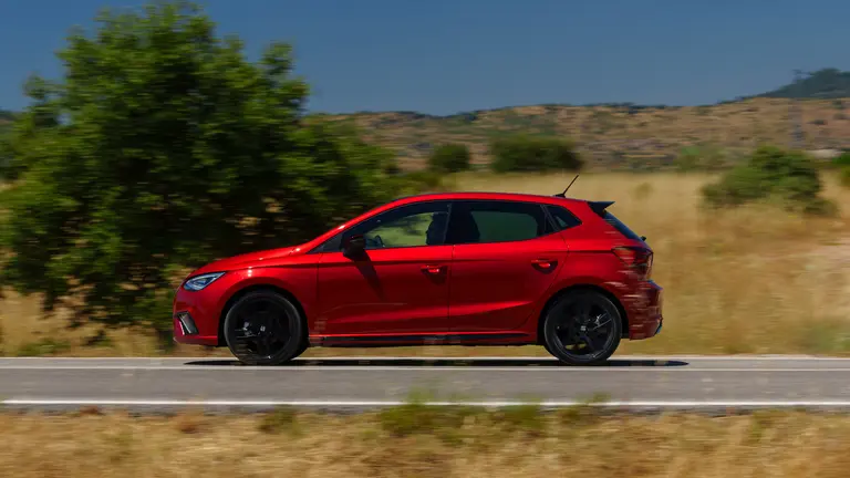 SEAT gama FR 75 Aniversario60
