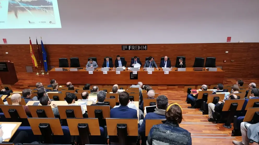 Evento en el sal&oacute;n de actos de la FREMM