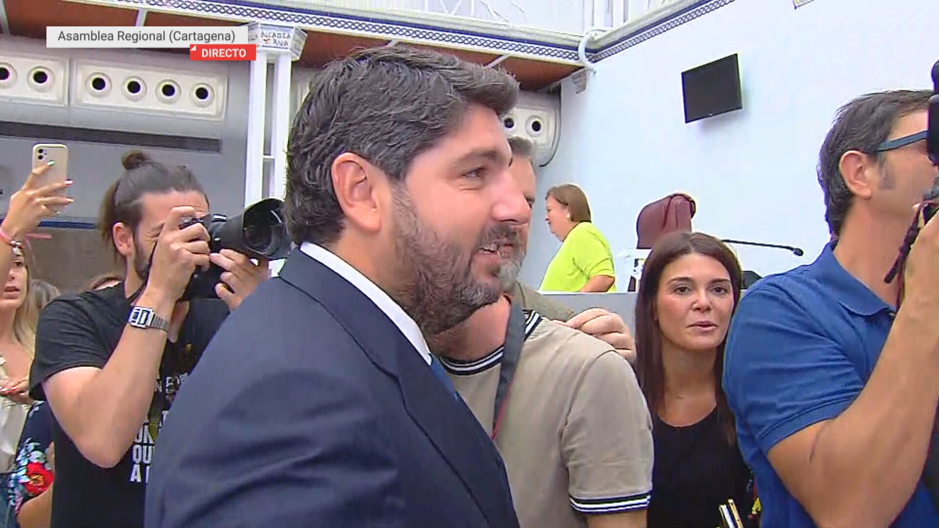 Entra el candidato Fernando López Miras a la Asamblea (foto: La 7)