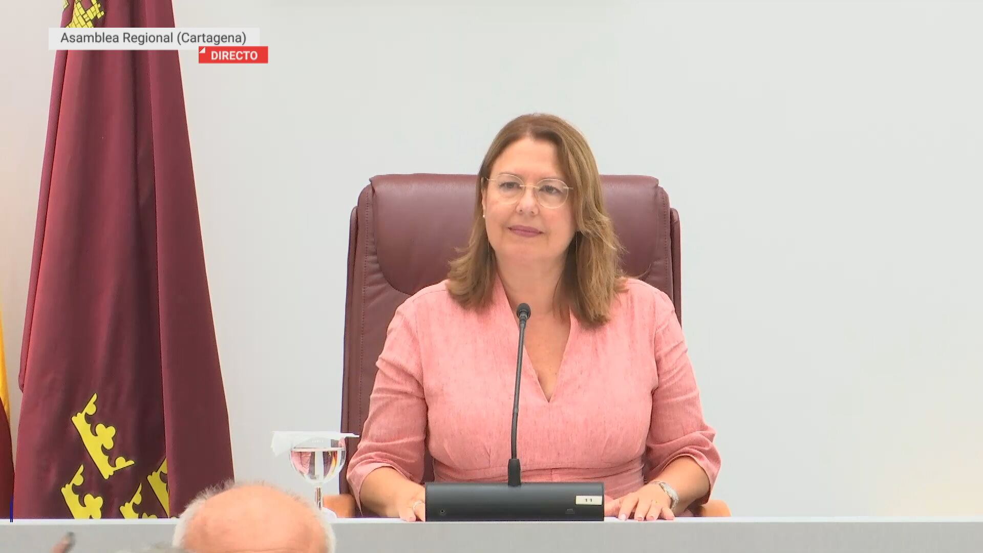 Visitación Martínez da por iniciada la primera jornada del Debate de Investidura de Fernando López Miras (foto: La 7)