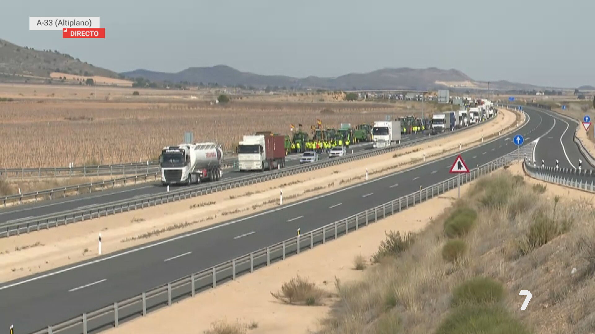 La manifestación del Altiplano pasa por la A-33 (foto: La 7)