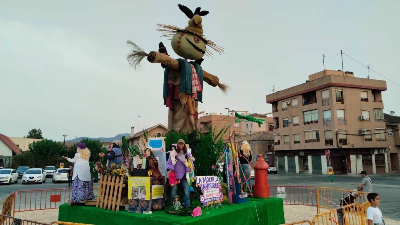 Hoguera en Puente Tocinos (foto: EP)